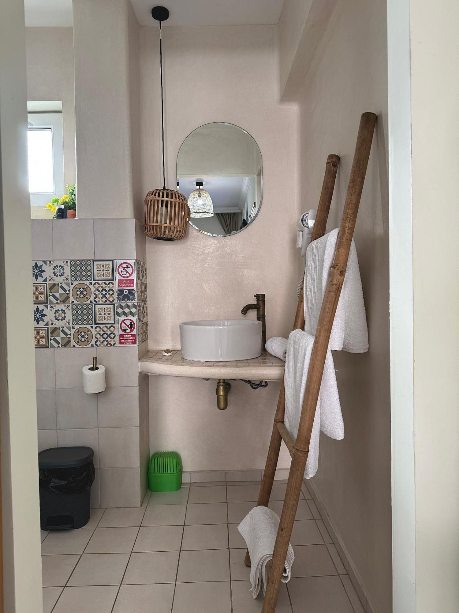 H By Hambar Apartment Вама Веке Екстериор снимка