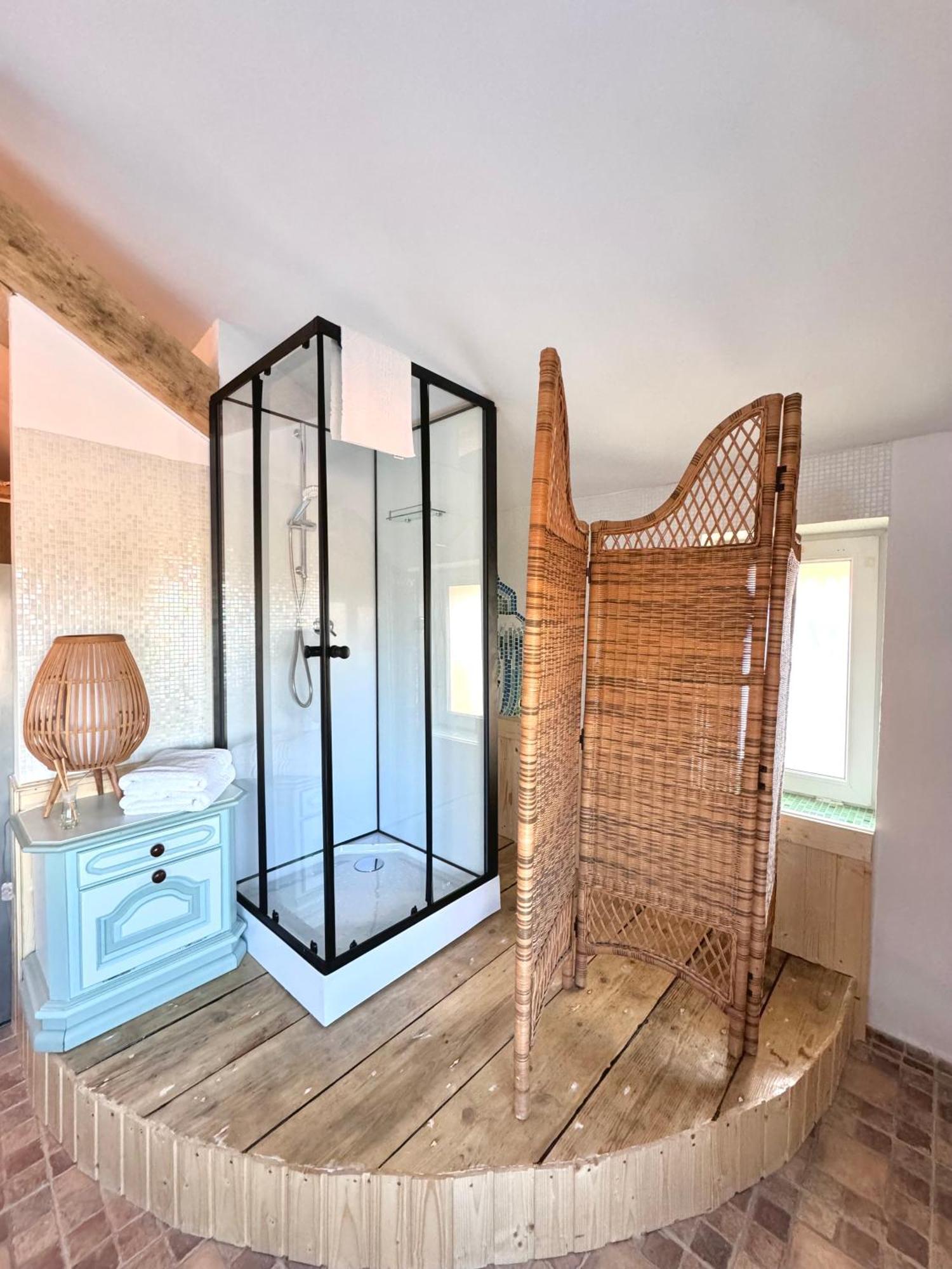 H By Hambar Apartment Вама Веке Екстериор снимка
