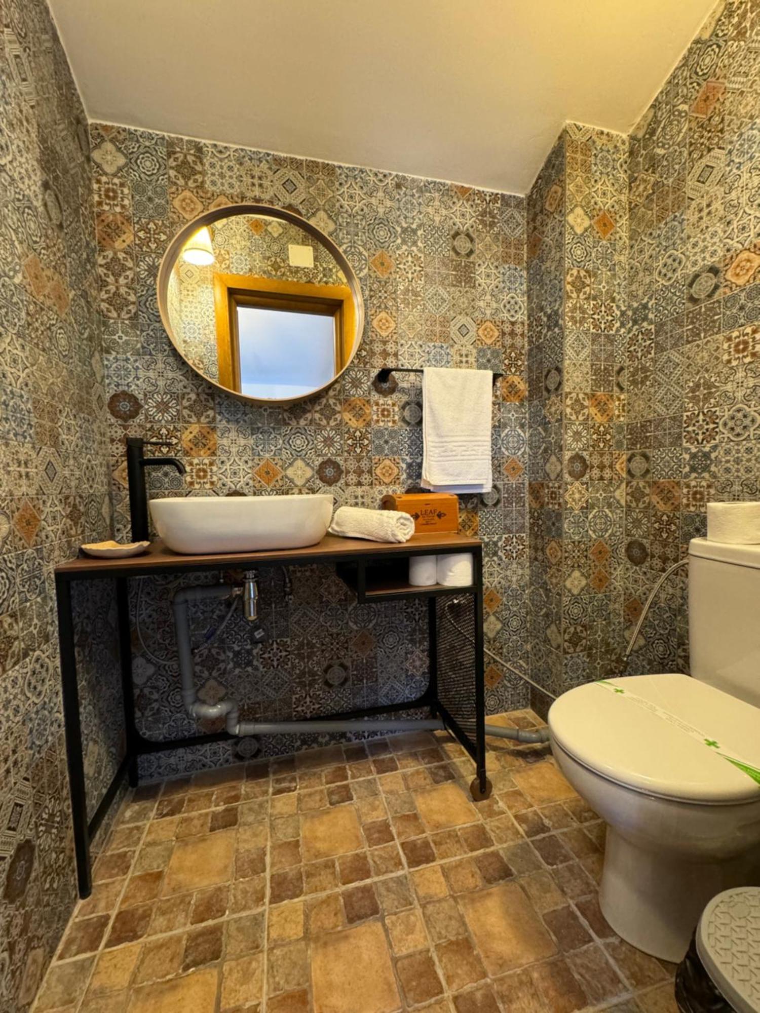 H By Hambar Apartment Вама Веке Екстериор снимка