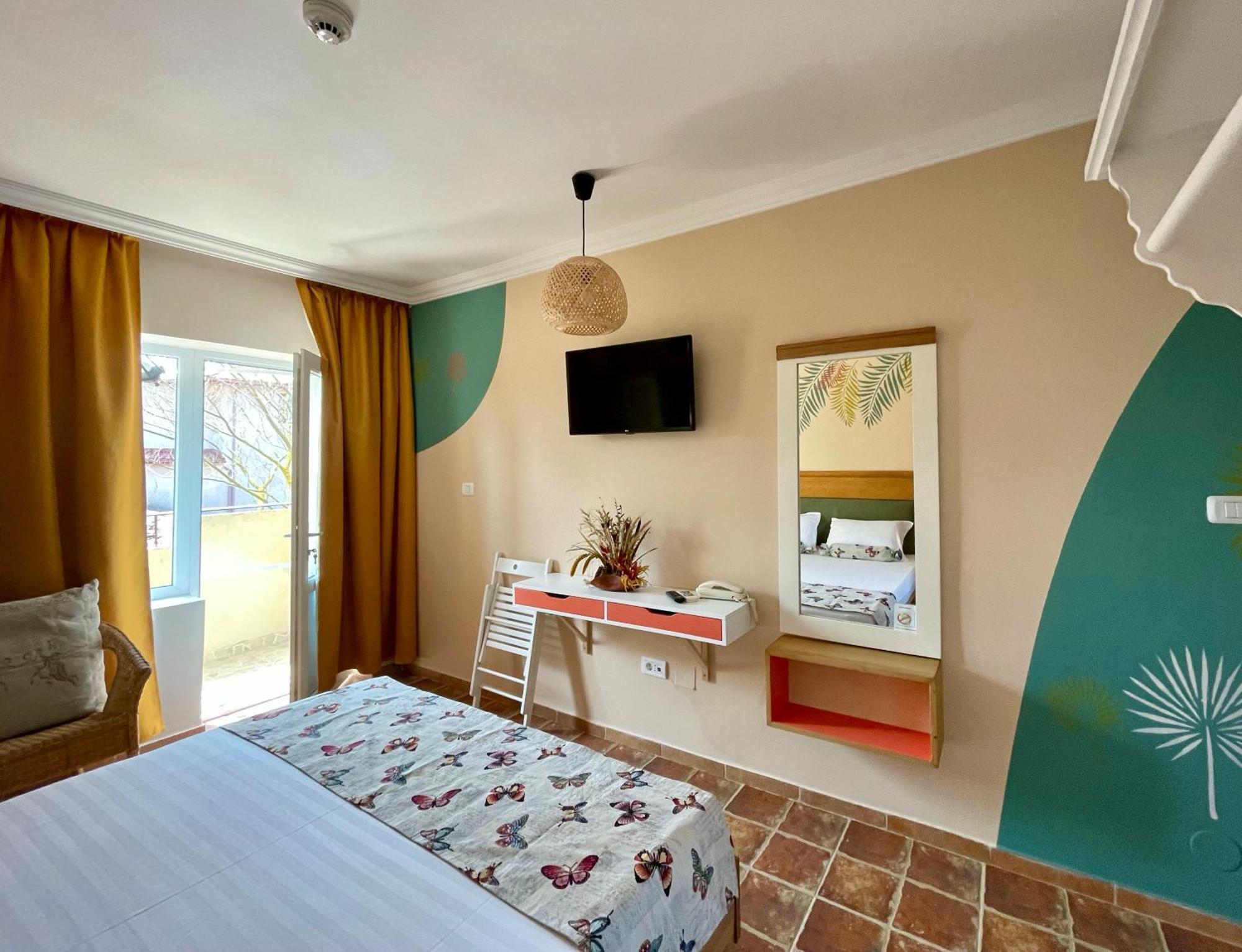 H By Hambar Apartment Вама Веке Екстериор снимка